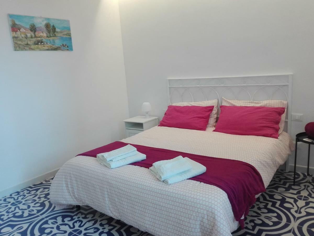 Capozafferano-Casa Carola Villa Santa Flavia Bagian luar foto