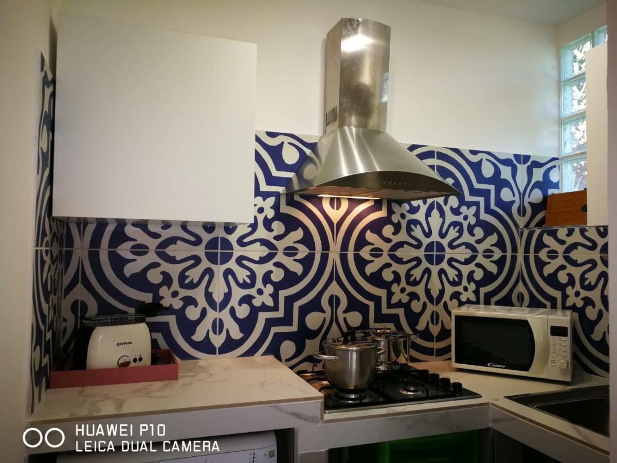 Capozafferano-Casa Carola Villa Santa Flavia Bagian luar foto